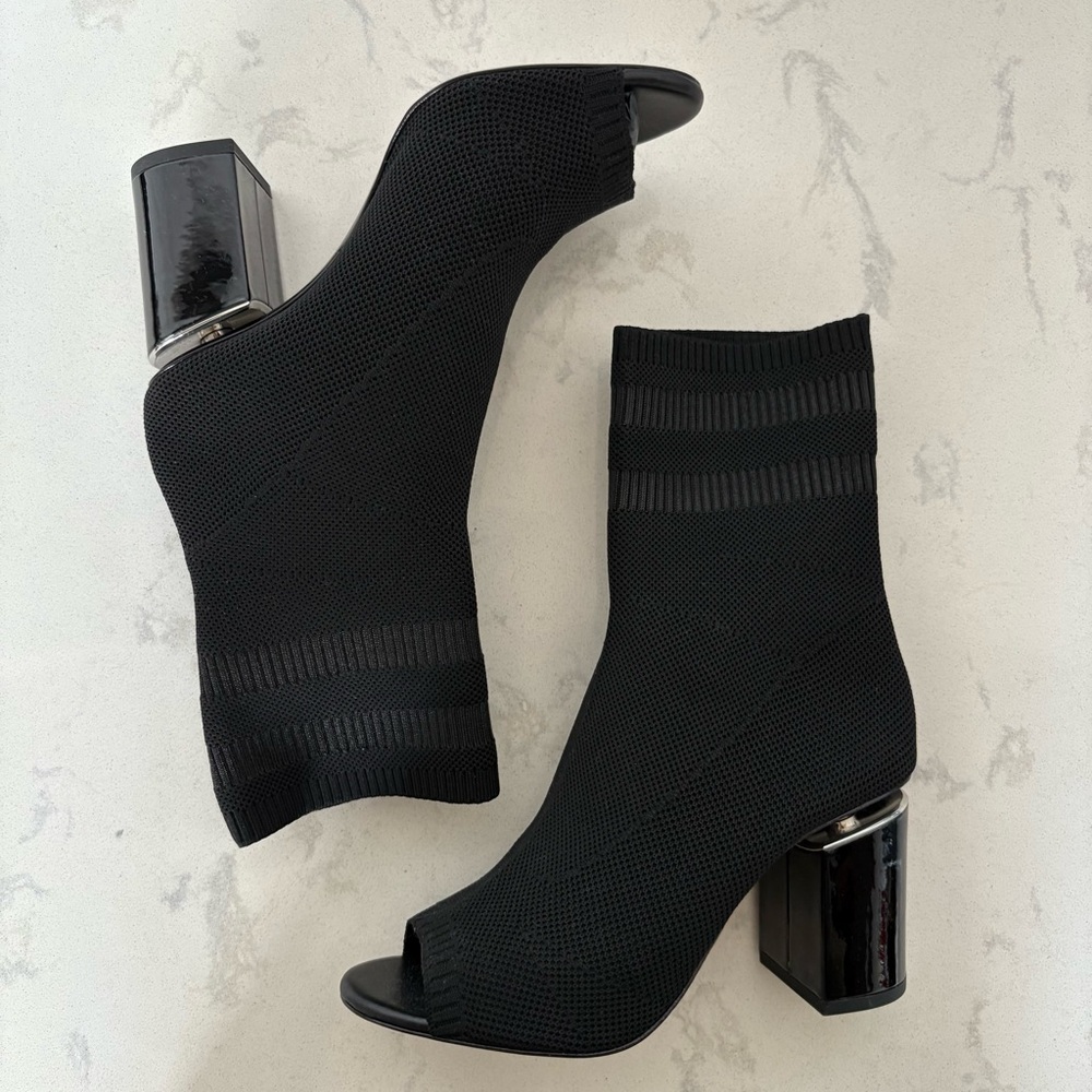BNWT Alexander Wang Cat Bootie, black, size 36.5